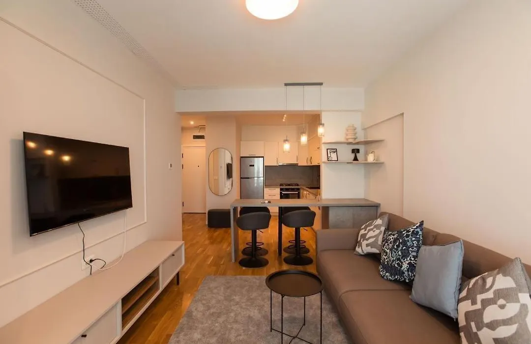 Escapism - Premium 1Br Apartment With Parking-1