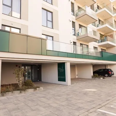 Escapism - Premium 1Br Apartment With Parking-3